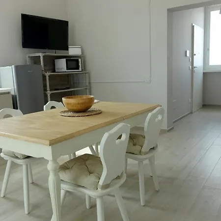 La Finestra Sul Mare *