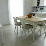 La Finestra Sul Mare Apartament *