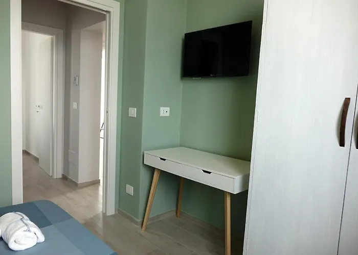 La Finestra Sul Mare Apartment *