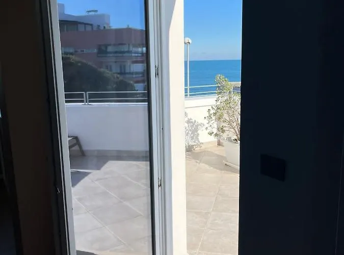La Finestra Sul Mare Apartment